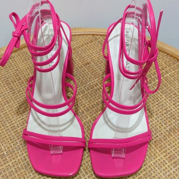 Altar'd State Brinley Strappy Heels Women's Size 8 Barbie Pink Formal Evening - Picture 3 of 8